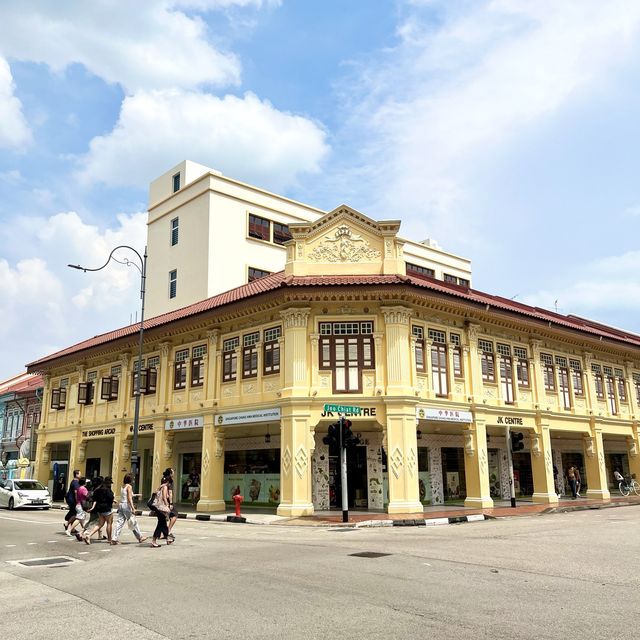 Joo Chiat’s Peranakan Houses and Cafés