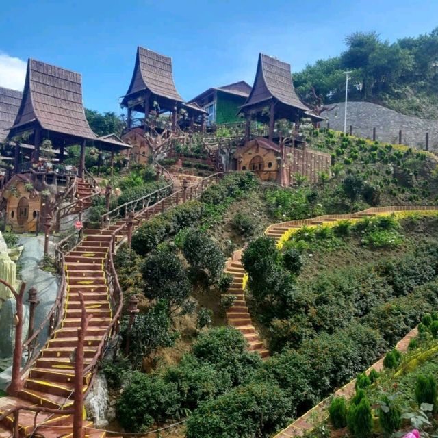 Săn mây Tà Xùa