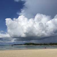 Weekend Beach Getaway with Cloud Display! 