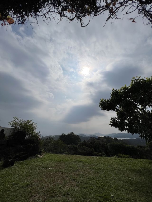 留在香港也能體驗峇里渡假🏖感？