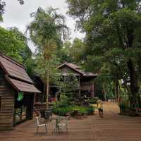 โหนซิปไลน์ชมน้ำตกตาดฟาน สปป.ลาว