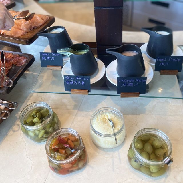 環境舒適 抵食semi lunch buffet @ Olea