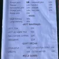 在烏布，吹著微風，看稻田雲影的景觀餐廳Warung Tepi Sari