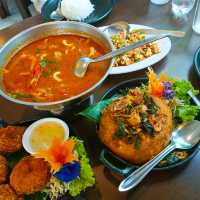 มาหาดใหญ่ต้องแวะ..บังเลาะห์ไก่ทอดเดชา