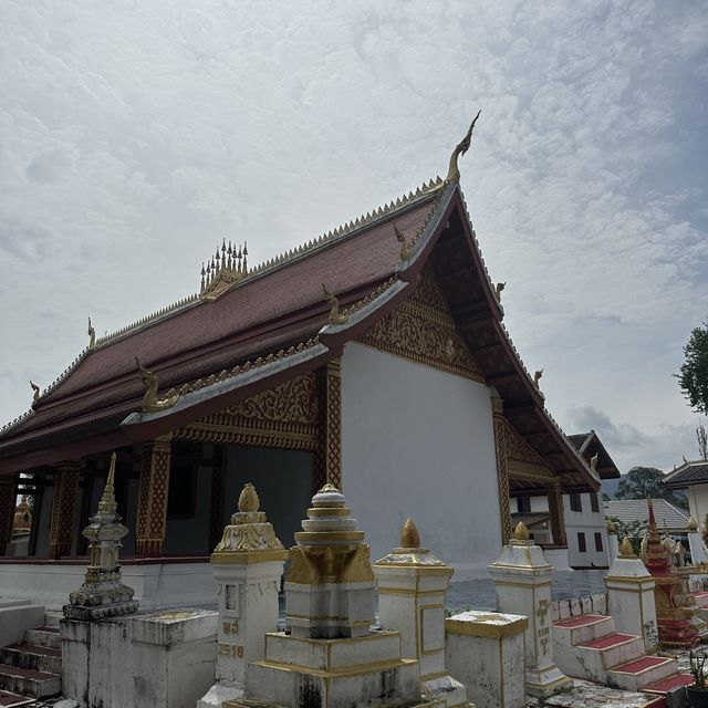 Na Viengkham Buddhist temple