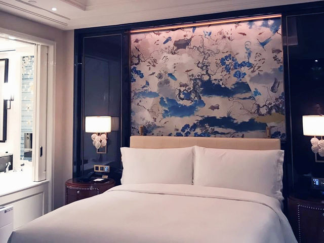 Modern Charm luxury hotel in Chengdu