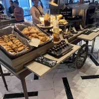 「BTS Phrom Phong 站附近酒店，適合不同旅客」