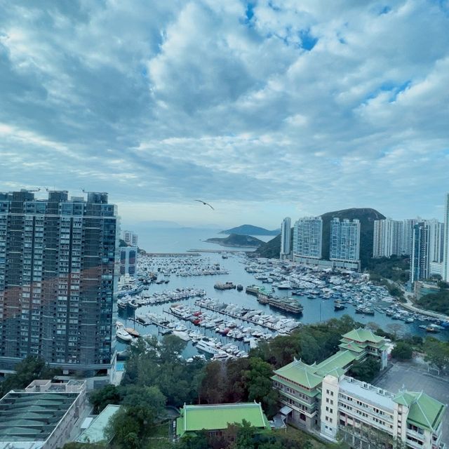擁有香港仔避風塘海景的雅格酒店
