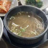 갈비집인데 육회비빔밥이 더 유명한 한빈갈비식육식당