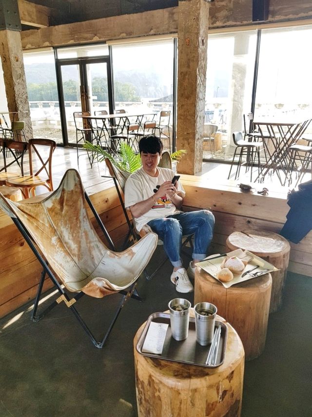 보문호 거닐고 마시는 커피한잔의 여유☕️
