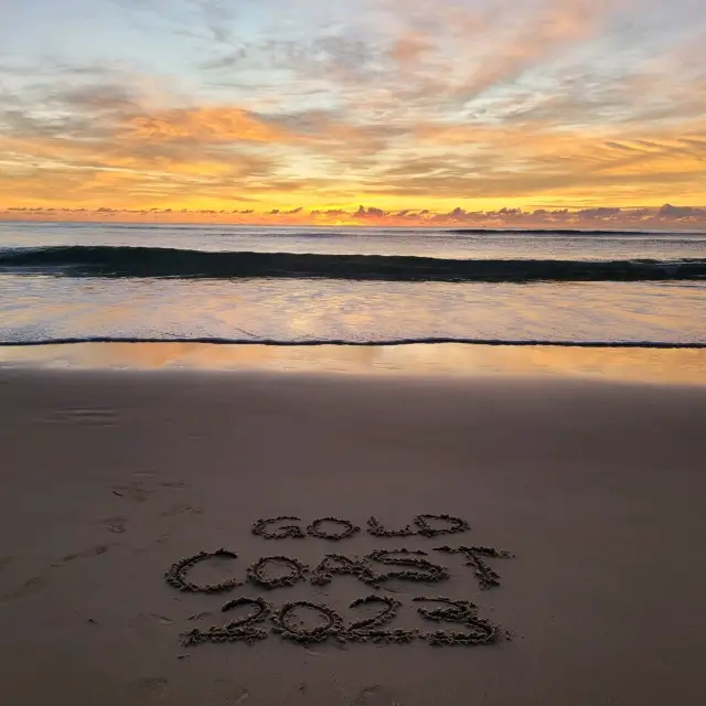 飽覽澳洲黃金海岸的日出和中午陽光
