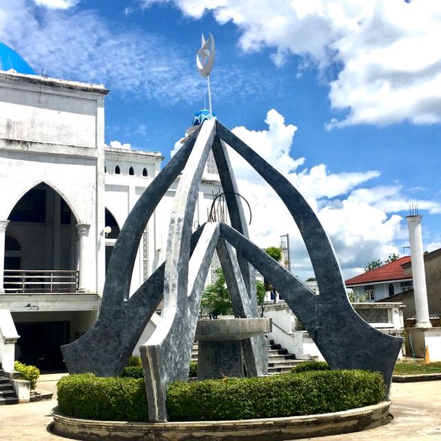 Bang Pu At-Ta-awun Mosque