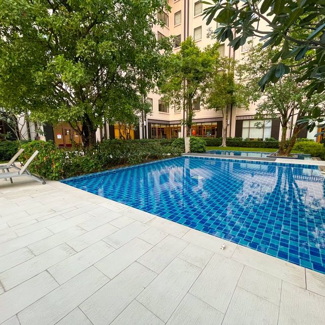 ibis Bangkok Riverside ริมแม่น้ำเจ้าพระยา