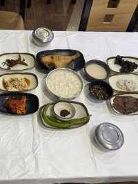 韓国【江陵】有名地の美味しいスンドゥブ屋さん