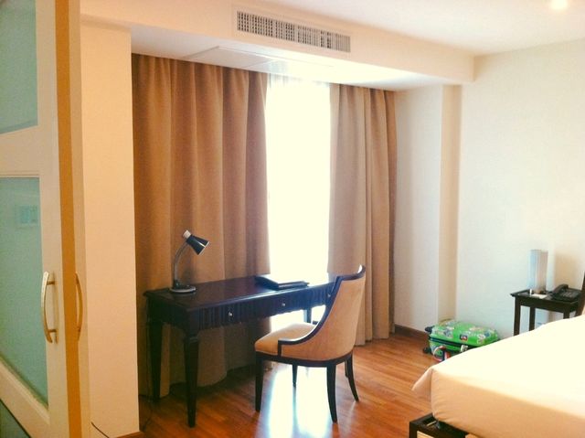 曼谷 | 性價比 空間感之選 質感酒店Bless Residence