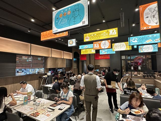 🍽️ 點點心 台茂店：品嚐正宗港式美食！🥟🌶️
