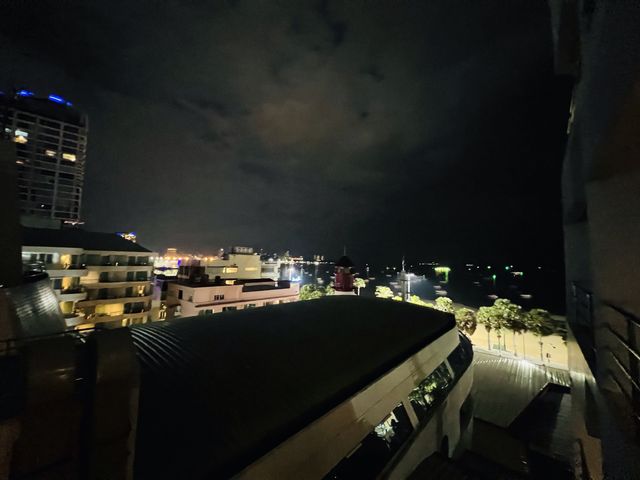 ที่พักพัทยา ชมพลุได้ 