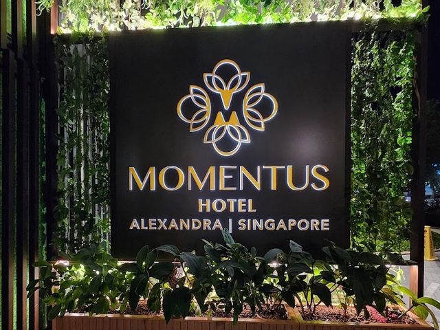Momentus Hotel Alexandra