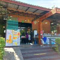 ตำกระเทย ร้านส้มตำสุดแซ่บในเมืองบุรีรัมย์