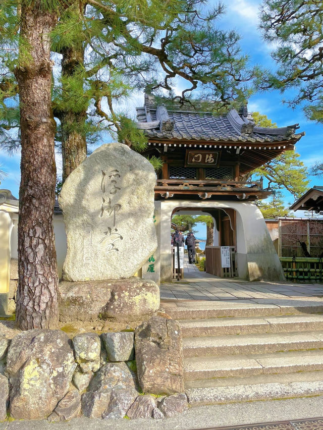 【絶景】美しき湖上の御堂！びわ湖の景勝地🌊🌕満月寺浮御堂