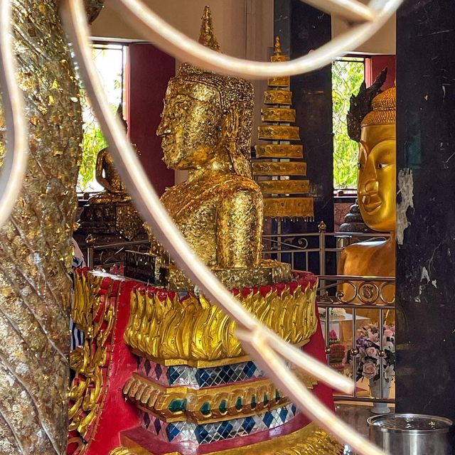 พระผุด