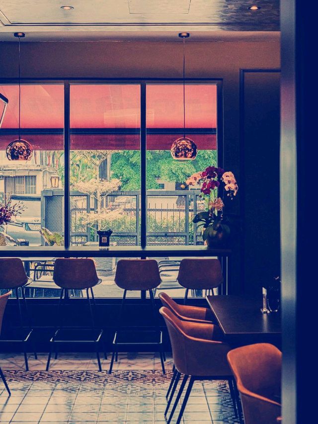 Cafe Blackbixon