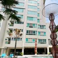 โรงแรมคอนเซ็ป"Home Away From Home"