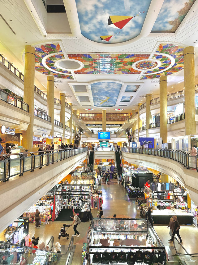 📍 The Mall Gadong/ブルネイ