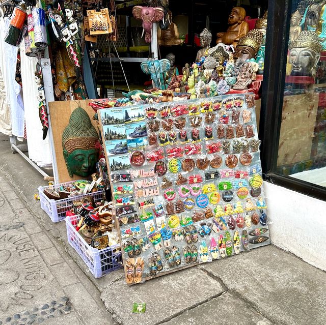 【インドネシア/バリ】ウブドでローカル感を感じながら安くショッピングが出来るPRIANKA UBUD ART MARK