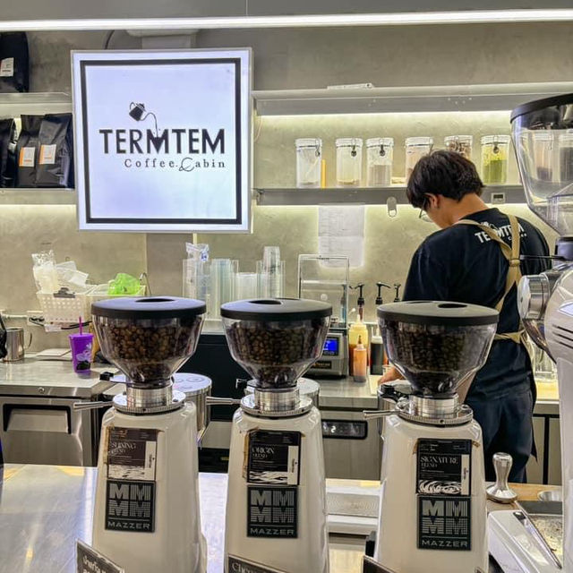 TERMTEM COFFEE & CABIN - Sathorn