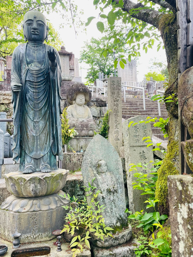 【京都府】インパクト大のアフロ仏像とご対面！
