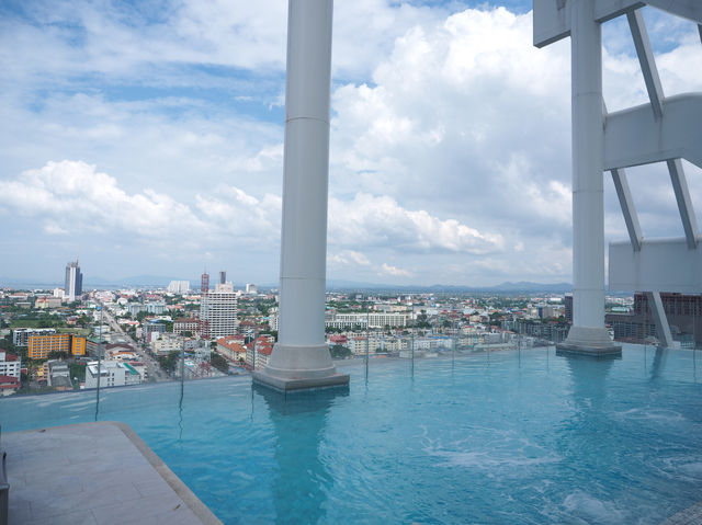 ที่พักใจกลางพัทยา วิวสวย rooftopสุดปัง
