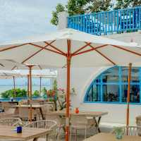 ที่พัก&คาเฟ่ ริมทะเล ฟีลต่างประเทศ พัทยา-บางเสร่