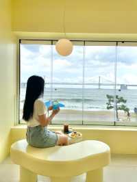 한입 미니 수플레 치즈폼🧀과 파도크림🌊 오션뷰까지 꼭 방문할것!