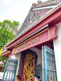 📍กราบพระไพรีพินาศ ณ วัดบวรนิเวศวิหาร