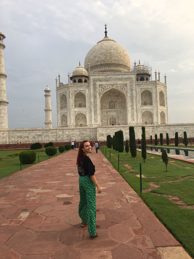 Sunrise at the Taj Mahal is magical 🌅🇮🇳