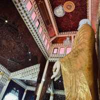 keen to see Burmese Buddhist temple in Penang