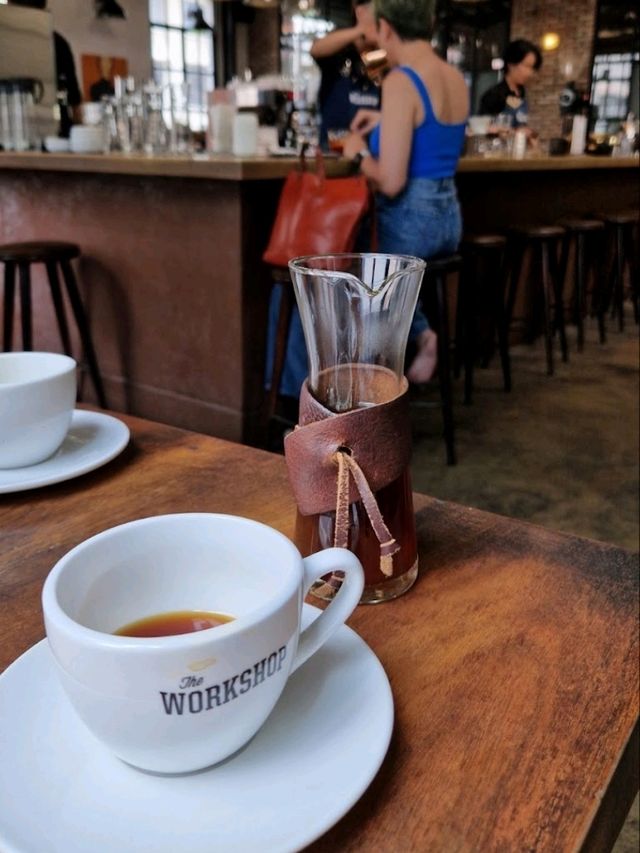 Work, Coffee & Hangout