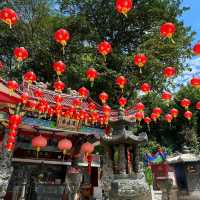 160 years old! Centipede Temple on Seremban Hill 🐛 🗻
