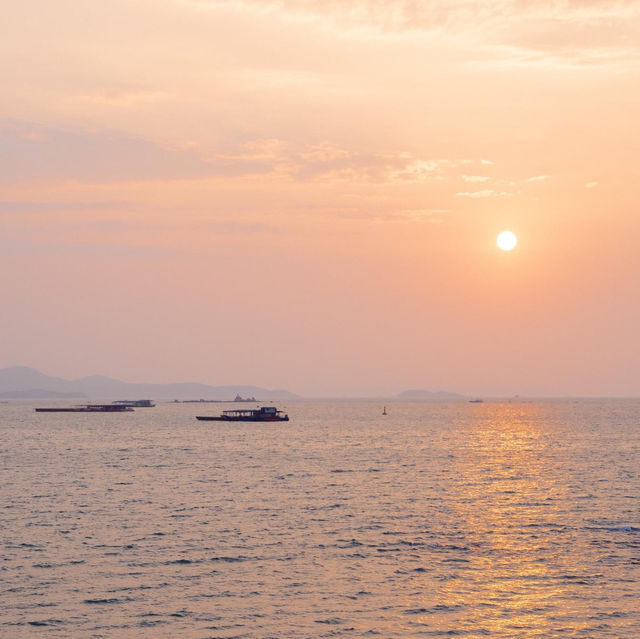 Dusit Thani Pattaya