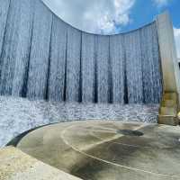 Gerald D. Hines Waterwall Park: A Serene City Escape