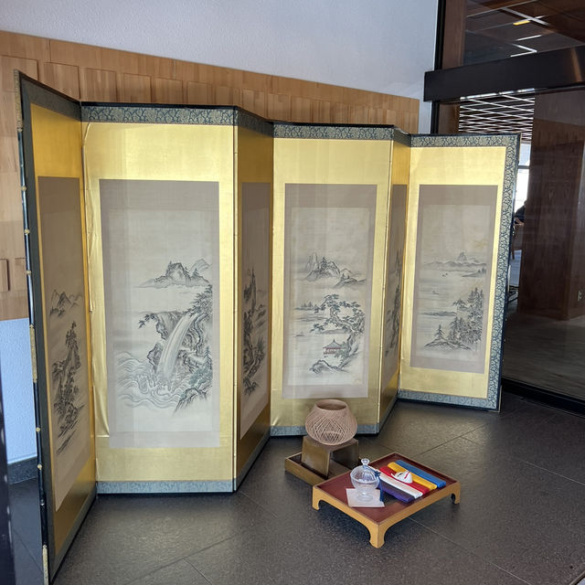 歴史的伝統文化も楽しめる美術館みたいな嬉野温泉旅館