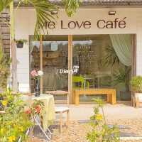 ME LOVE CAFE