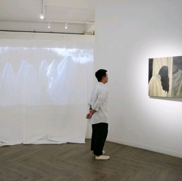 สำรวจความเงียบผ่านศิลปะที่ Joyman Gallery 