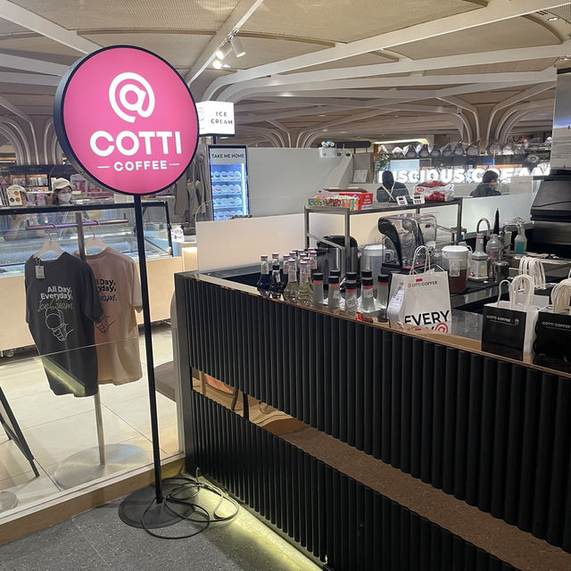 Cotti Coffee: ร้านกาแฟจีน ราคาย่อมเยาว์ | Trip.com กรุงเทพฯ