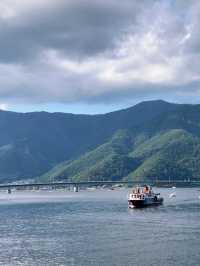 ปั่นเรือเป็ด นั่งเรือชมวิว ที่ทะเลสาบคะวะงุชิ 🚣