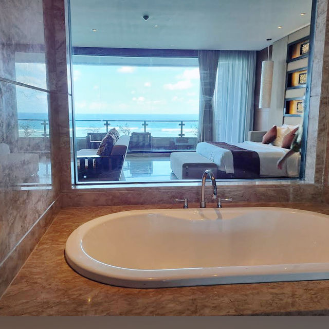 Relax at Ulu Segara Luxury Suites