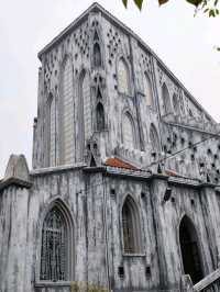 St. Joseph Cathedral เที่ยวโบสถ์คริสต์ ฮานอย