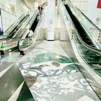 Orchard road busy Dhoby Ghaut MRT