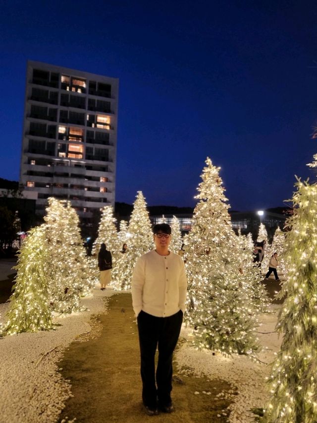 부산의 밤이 아름다운 아난티 트리빌리지
